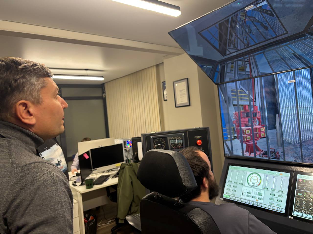 Тренажер Тренажерный комплекс «Кресло бурильщика» 16