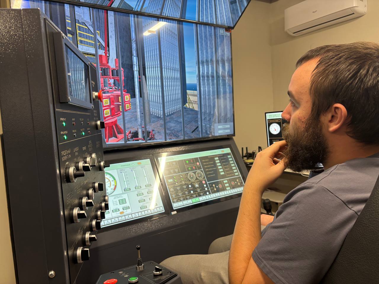 Тренажер Тренажерный комплекс «Кресло бурильщика» 18