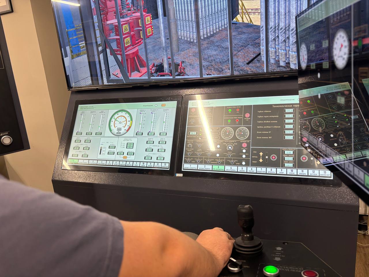 Тренажер Тренажерный комплекс «Кресло бурильщика» 19