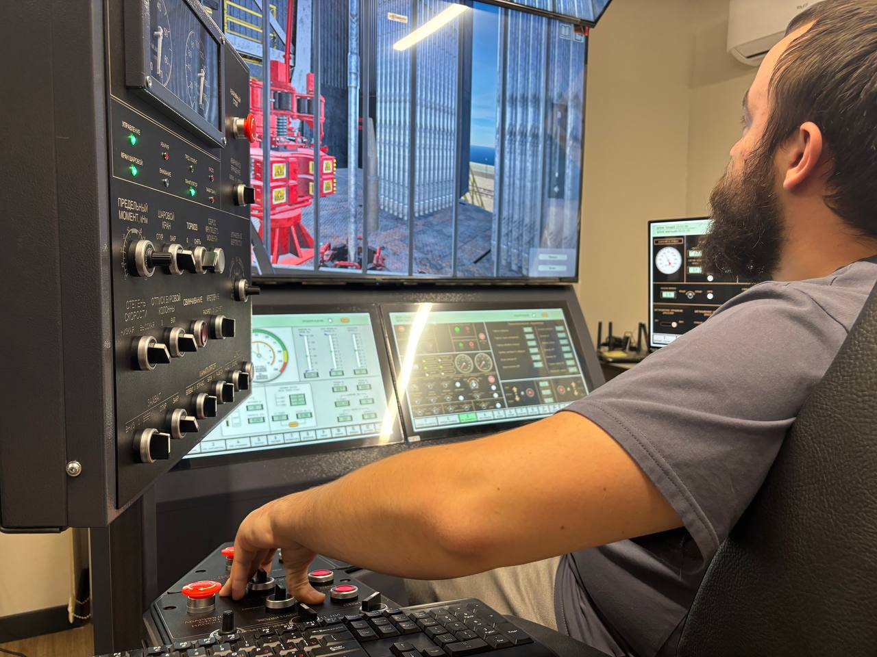 Тренажер Тренажерный комплекс «Кресло бурильщика» 22