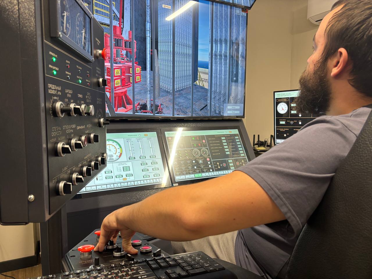 Тренажер Тренажерный комплекс «Кресло бурильщика» 23